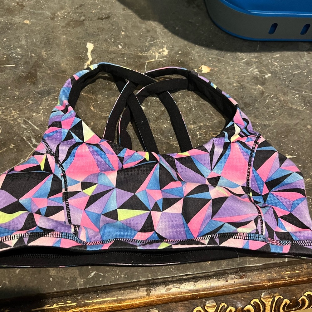 Girls gently used jog bra.  Iviva size 12